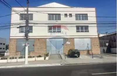 Prédio comercial com subsolo, térreo e 1º andar – 1574m²