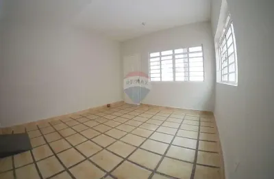 Espaçoso sobrado comercial para locação na freguesia do ó!