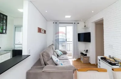 Apartamento com sacada e 2 dormitórios a venda no condomínio vivere city jaraguá residencial clube