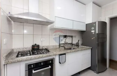 Apartamento a venda com 2 dormitórios,  2 banheiros 1 vaga e depósito na freguesia do ó