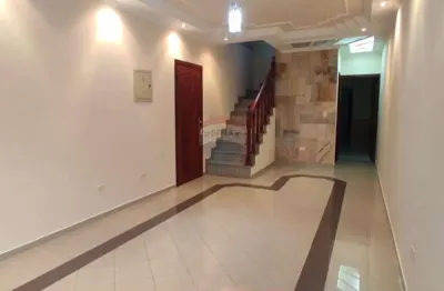 Sobrado para locação com 3 dormitórios, sendo 02 suites e 5 vagas de garagem, no parque são domingos