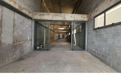 Loja Térrea para Locação na Rua Cerro Corá – V. Romana, São Paulo - 4 Vagas, com  390 m²