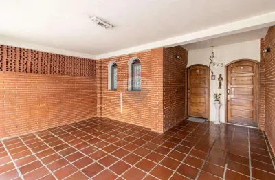 Sobrado exclusivo no alto da lapa – 4 dormitórios, área gourmet e localização privilegiada