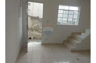 Casa com 2 quartos para alugar na Brasilândia, São Paulo 