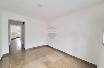 Casa com 1 quarto para alugar no Sítio do Morro, São Paulo 