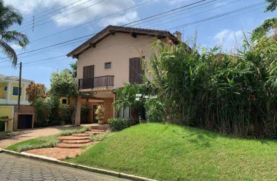 Casa com 4 dormitórios à venda, 340 m² por R$ 2.200.000,00 - Acapulco - Guarujá/SP