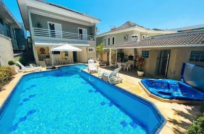 Casa com 6 quartos sendo 4 suítes à venda, 340 m² por r$ 2.500.000 - enseada - guarujá/sp