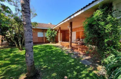Casa com 3 dormitórios à venda, 250 m² por r$ 980.000,00 - enseada - guarujá/sp