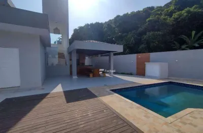 Casa com 3 quartos à venda na Rua Vicente Ferreira de Souza, 55, Jardim Guaiuba, Guarujá