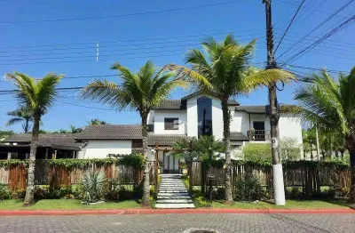 Casa com 5 dormitórios à venda, 301 m² por r$ 2.400.000,00 - pernambuco i - guarujá/sp