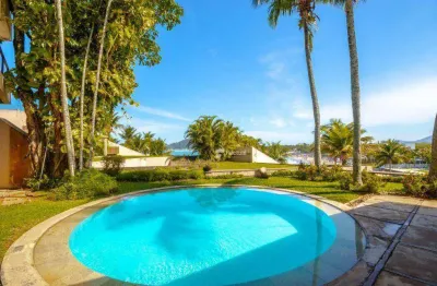 Casa com 4 dormitórios à venda, 426 m² por r$ 4.500.000,00 - praia de pernambuco - guarujá/sp