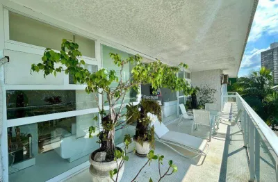 Apartamento de altíssimo padrão em frente ao mar à venda na praia de pitangueiras - guarujá / sp.