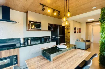 Apartamento com localização privilegiada e vista mar da praia das enseada no guarujá / sp