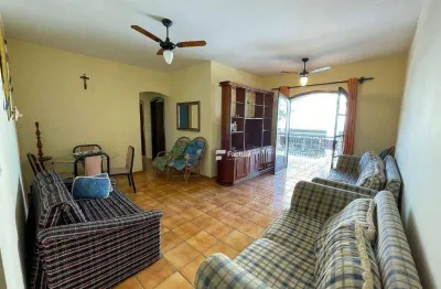 Apartamento amplo de frente para rua e com lazer, localizado a poucos metros do mar na praia da enseada no guarujá.