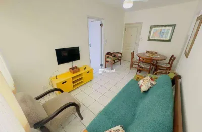 Apartamento localizado à 2 quadra do mar na praia da enseada no guarujá, região dos hotéis.