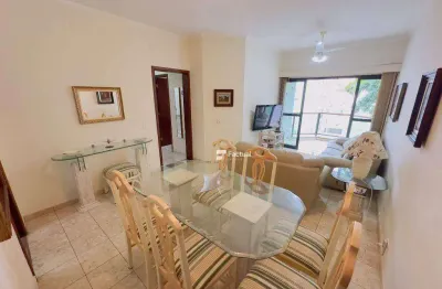 Apartamento à venda apenas 1 quadra do mar na Praia da Enseada no Guarujá.