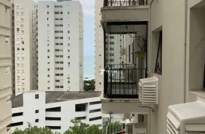 Apartamento para locação anual na praia de Pitangueiras no Guarujá / SP.