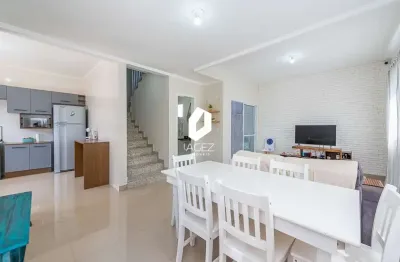 Sobrado com 3 dormitórios com suíte no boa vista por 740 mil.