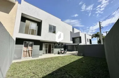 Sobrados de 3 quartos, suíte, amplo quintal e terraço no portão.