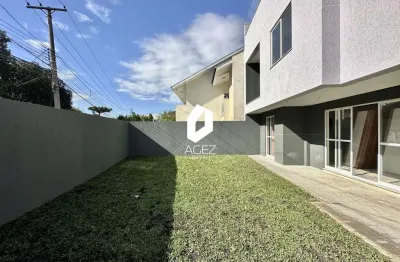 Sobrados de 3 quartos, suíte, amplo quintal e terraço no portão.