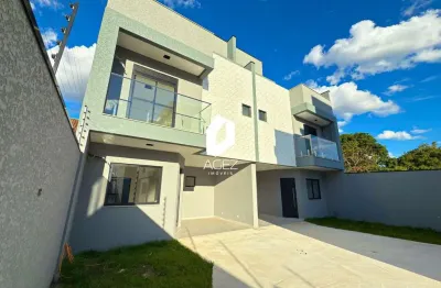 Sobrados novos dentro de condomínio com 03 quartos, quintal e terraço!