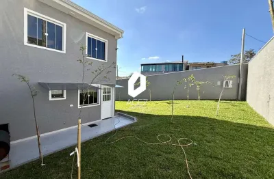 Sobrado à venda no alto boqueirão esquina quintal amplo excelente posição solar