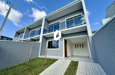 Sobrado à venda no alto boqueirão 2 suítes terreno amplo e face norte