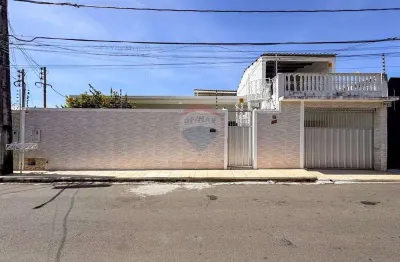Casa com 3 quartos à venda na Rua Carvoeiro, 758, Alvorada, Manaus