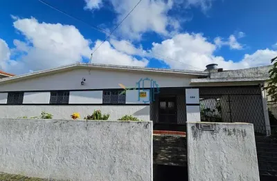Casa padrão/ casa no aeroclub/ casa em jaguaribe/ casa beira mar/ casa em joao pessoa