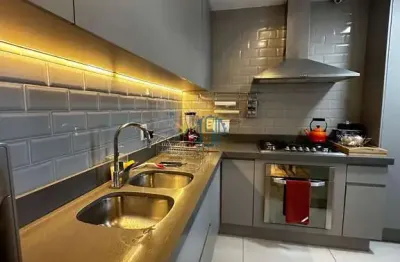 Condomínio portamaris club - belíssimo apartamento no condomínio portamaris - bairro de ponta negra - com 101m2 - reformado - semi mobiliado.