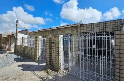 Casa com 3 quartos à venda na Rua Araçatuba, Potengi, Natal