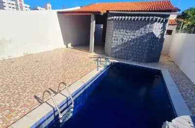 Casa com 3 quartos à venda na Rua Coronel Santos, Lagoa Nova, Natal