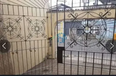 Casa Padrão / Casa padrão em Natal / Casa em rua pública / Casa no Bairro Alecrim - Natal-RN