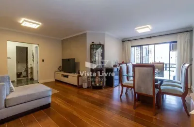 Este incrível apartamento de 140 metros quadrados é uma verdadeira joia localizada no desejável bai