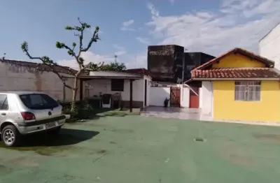 Casa à venda no Estação, Peruíbe 