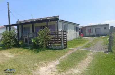 Casa 2 dormitórios à venda sumaré ii passo de torres/sc