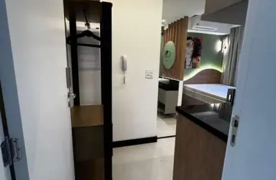 Kitnet / Stúdio à venda na Praça Cornélia, 50, Água Branca, São Paulo