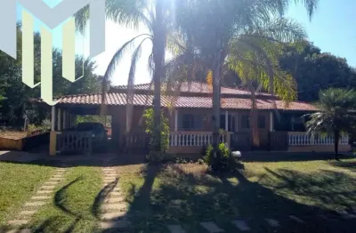 Chácara á venda  sítio de recreio estância uberlândia com  5000 metros,pomar piscina,casa caseiro, área de lazer