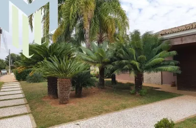 Luxuosa casa em condomínio à venda em marília-sp, residencial vale verde: 4 quartos, 4 suítes, 2 salas, 6 banheiros, 4 vagas, 683m².
