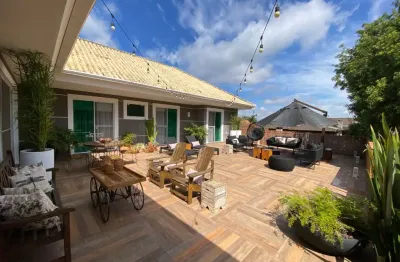 Casa com 3 quartos à venda na Rua Denis Diderot, 08, Aristocrata, São José dos Pinhais