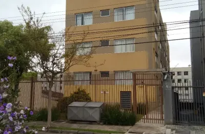 Excelente apartamento com 2 quartos para alugar no bairro água verde