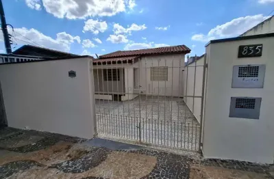 Casa com 2 quartos para alugar na rua mário de sampaio ferraz, 835, jardim aurélia, campinas, 50 m2 por r$ 1.750