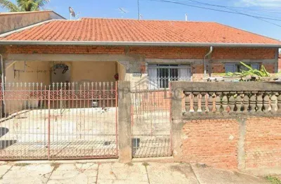 Casa com 3 quartos para alugar no Parque Santa Bárbara, Campinas  por R$ 2.000