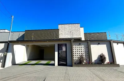 Magnífica casa à venda no setor hanashiro – caldas novas/go