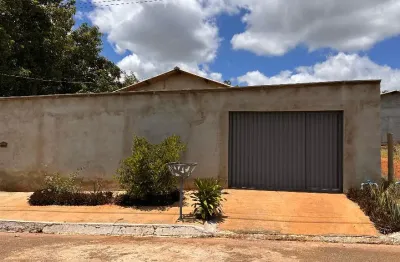 Casa com 3 quartos à venda na Rua Jt 2, Jardim Tangara, Caldas Novas