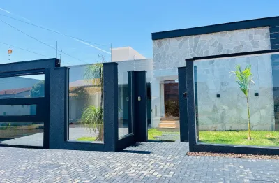 Casa com 3 quartos à venda na Avenida Nivaldo Rodrigues da Cunha, Jardim Belvedere, Caldas Novas