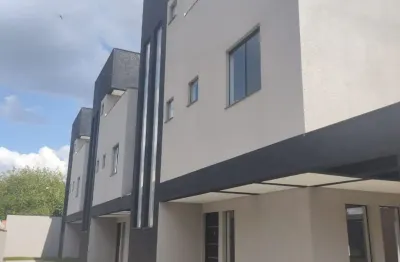 Sobrado 3 quartos, com terraço - bairro do uberaba r$ 620.000,00