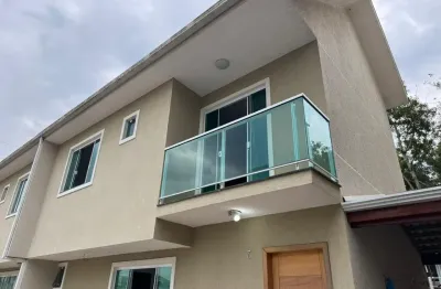 Sobrado 100m² 3 dormitórios,  em condominio, no uberaba, r$520.000,00