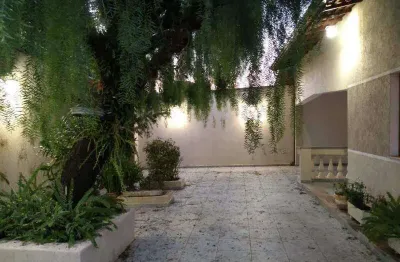 Casa com 5 quartos à venda na Avenida Pamplona, Jardim Santa Genebra, Campinas