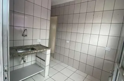 Casa com 1 quarto para alugar na Rua Ruivinha, Jardim Santa Maria, São Paulo